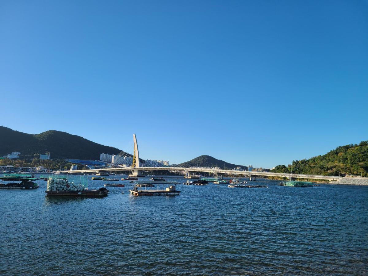 Ocean Marina Suite View يوسو المظهر الخارجي الصورة